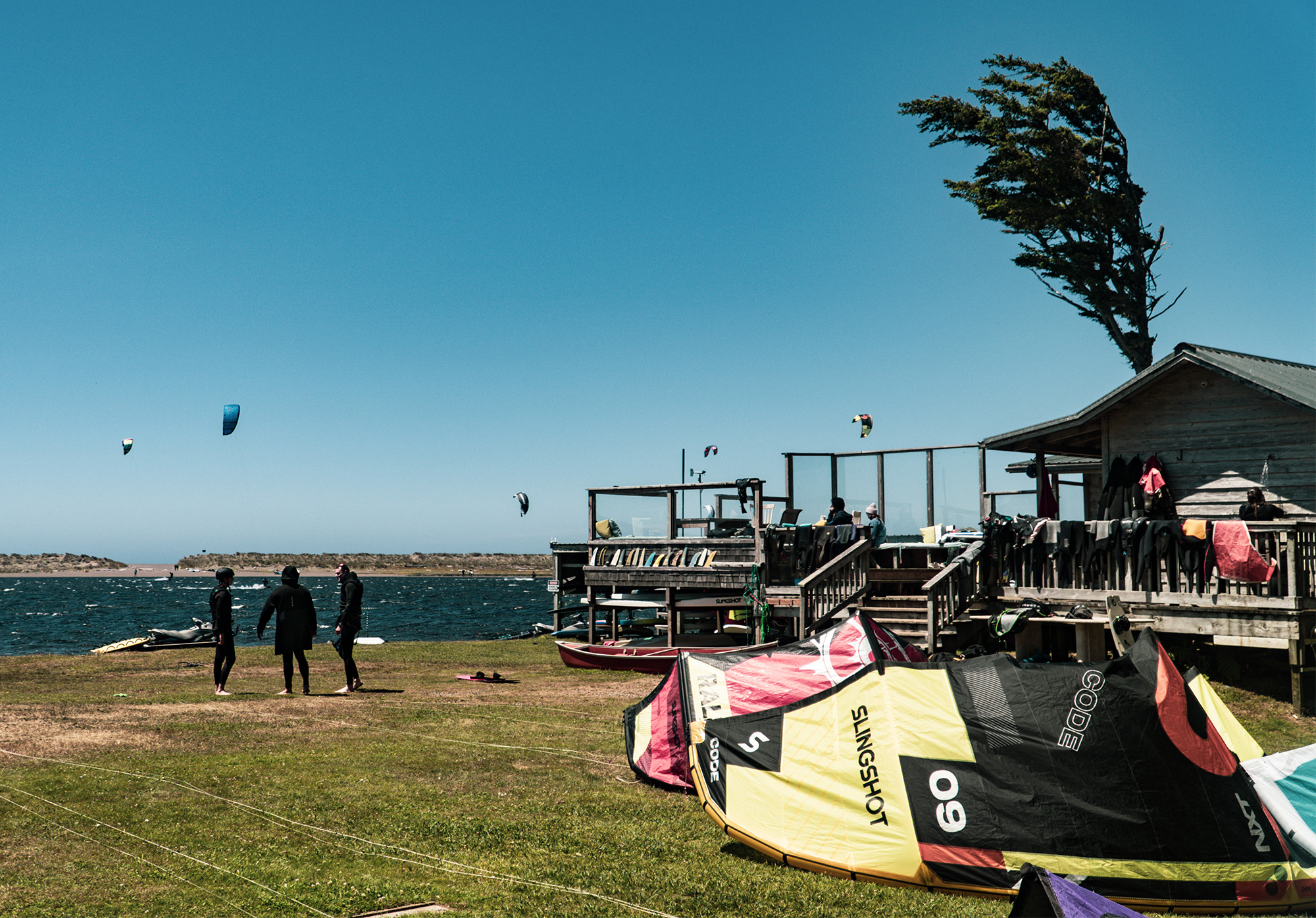 house kiteboaders FlorasLakeWindsports3
