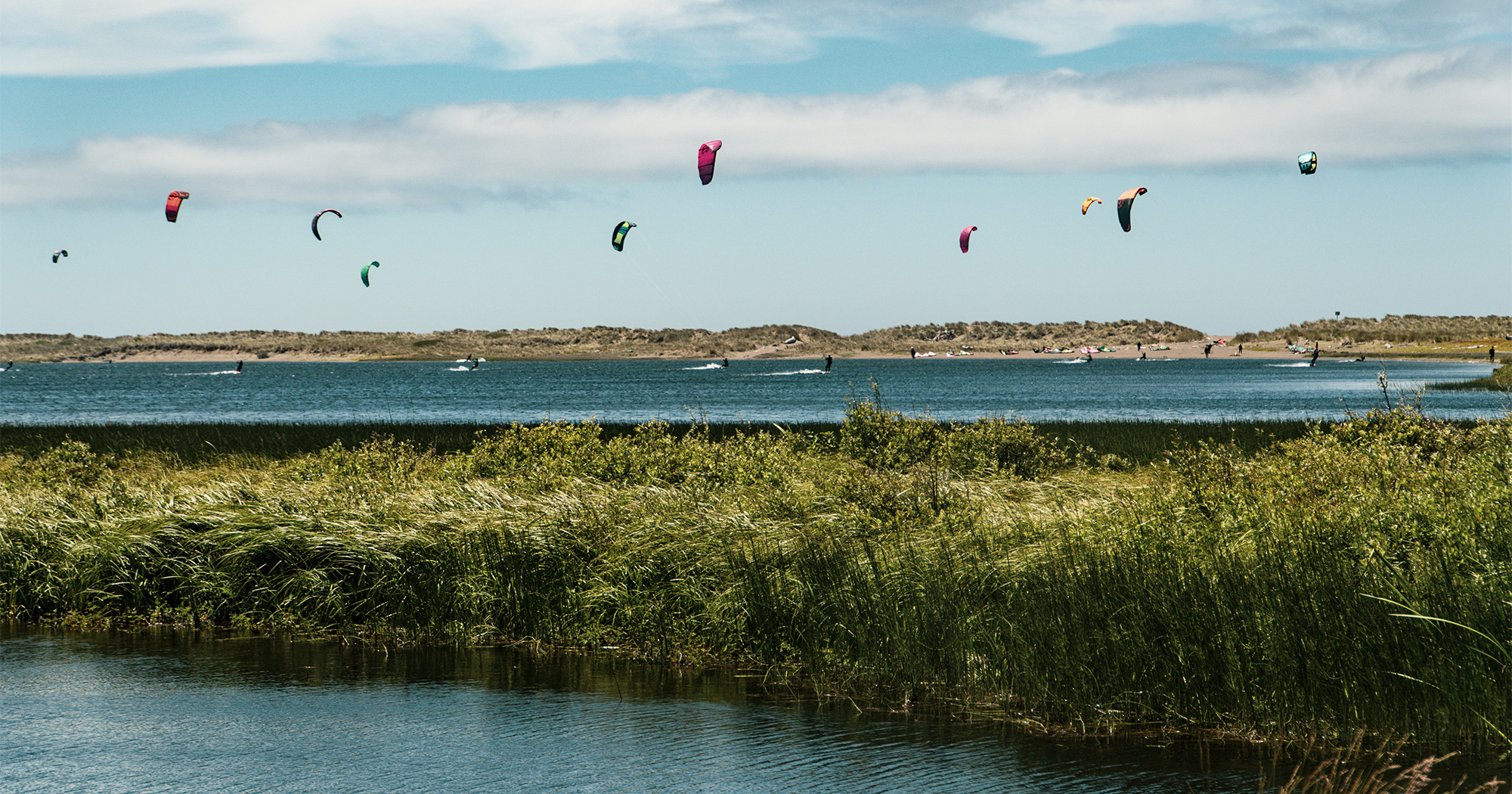 kiteboarders FlorasLake11