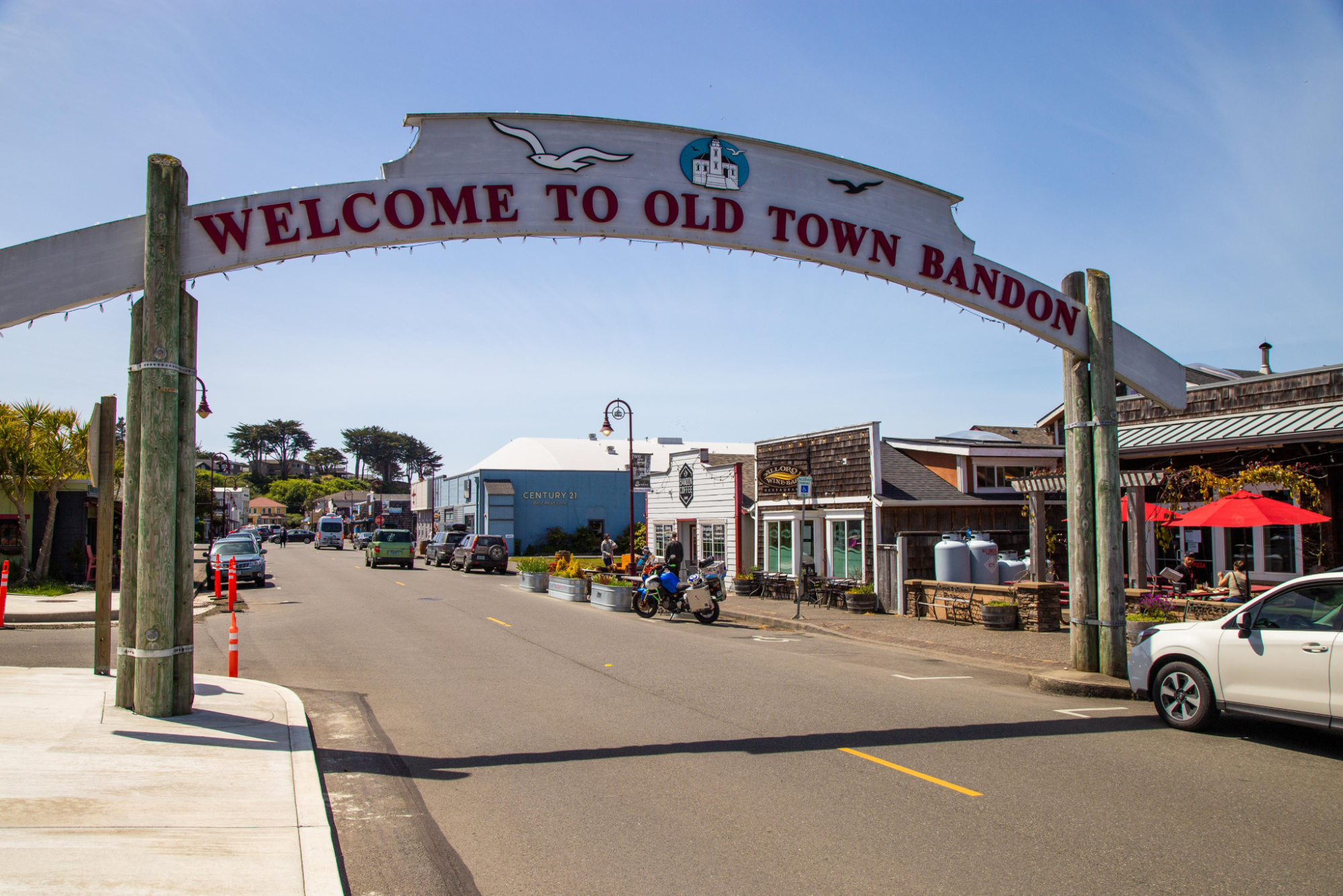 Old Town Bandon Welcome Sign